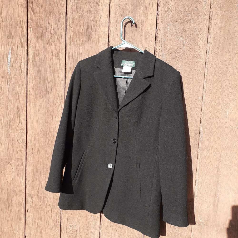 DONATED Locally | Wool & Cashmere Blend Coat - Picture 12 of 14